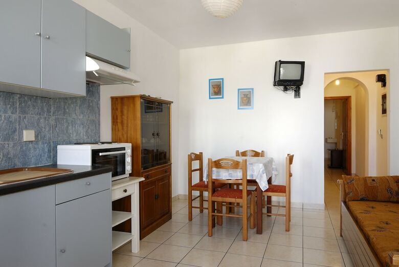 La Celestina Apartments