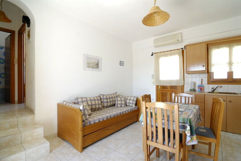 La Celestina Apartments