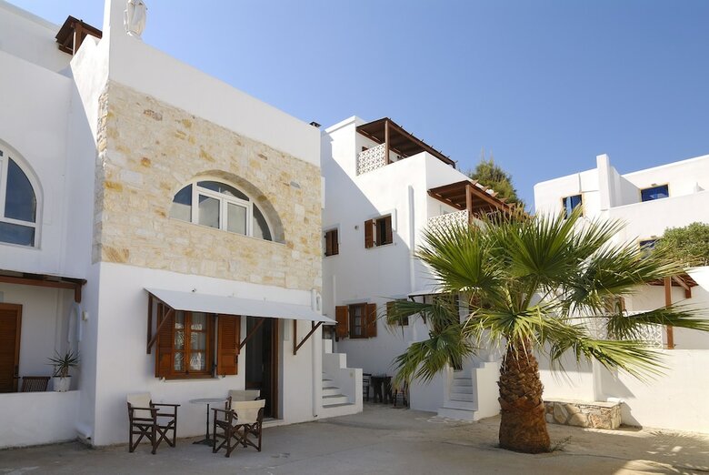 La Celestina Apartments