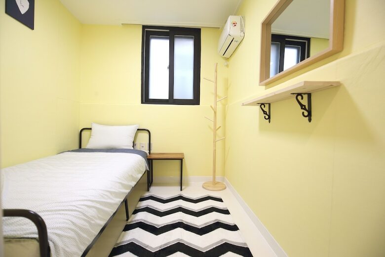 Hostal Zibro S - Hostel