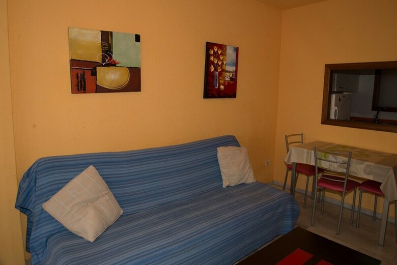 Apartamentos Cigue�a Alquilevante