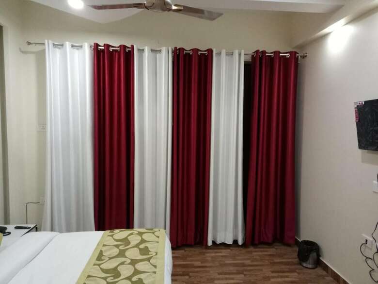 Hotel Srm House