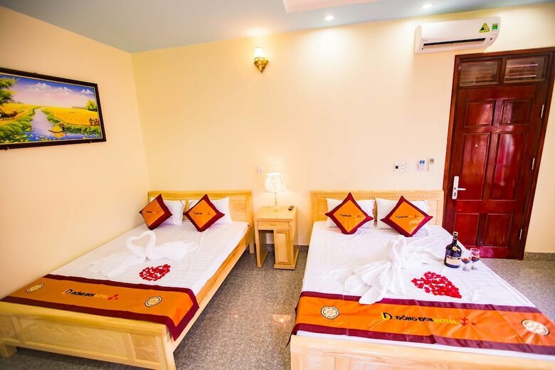 Dong Den Hotel