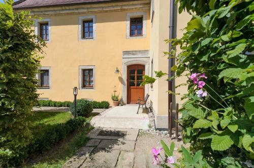 Villa Kunsthof Sobrigau