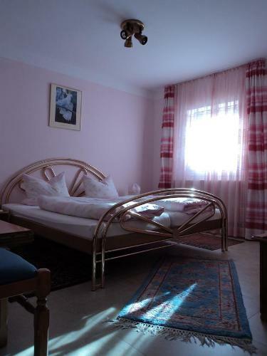 Hostal Hotel Garni Demmel