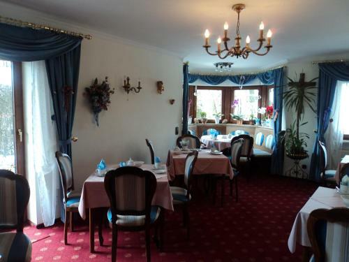 Hostal Hotel Garni Demmel