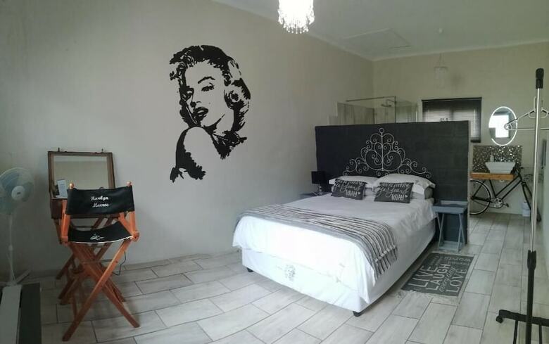 Apartamentos On Main