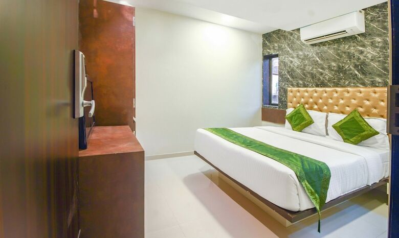 Hotel Treebo Trend Blue Moon