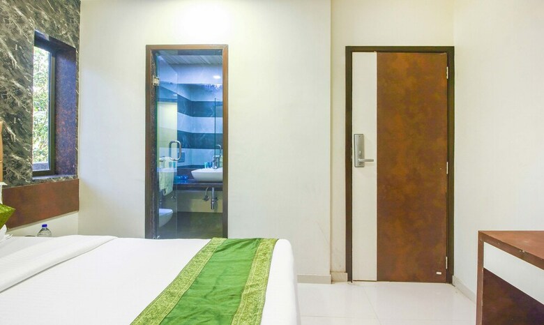 Hotel Treebo Trend Blue Moon