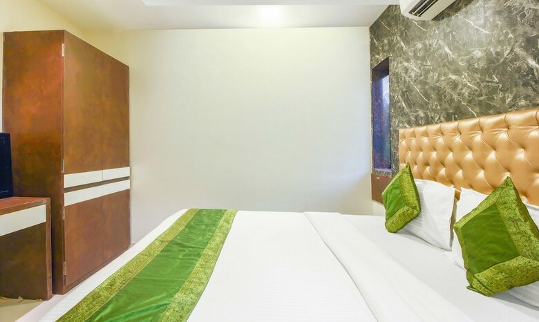 Hotel Treebo Trend Blue Moon