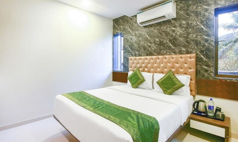 Hotel Treebo Trend Blue Moon