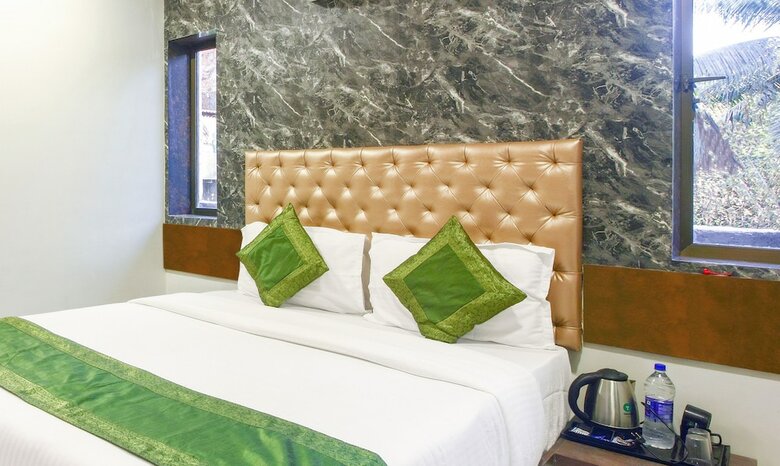 Hotel Treebo Trend Blue Moon