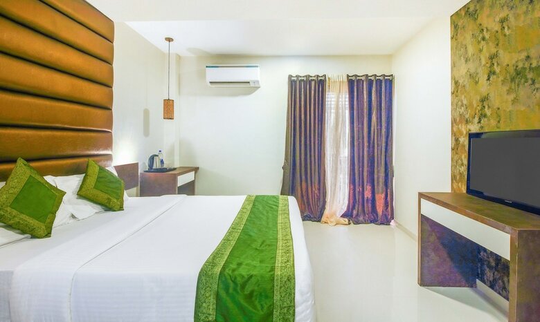 Hotel Treebo Trend Blue Moon