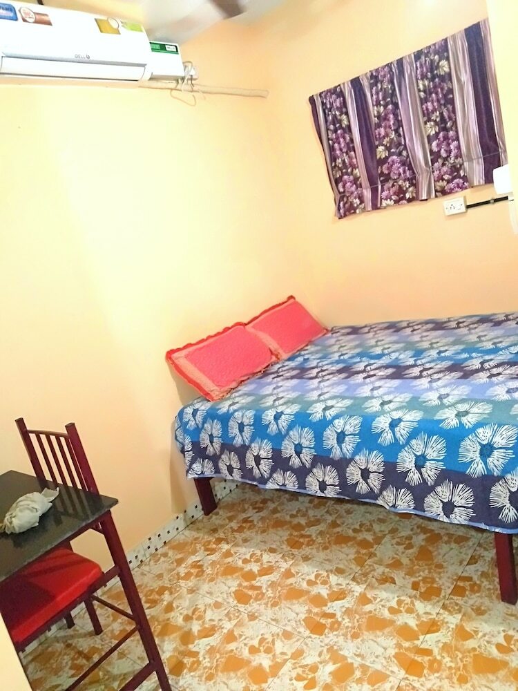 Hotel Pleasant Inn