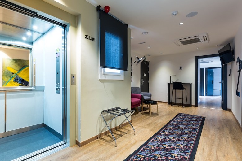 Hostal Airhostel Barcelona Aeropuerto