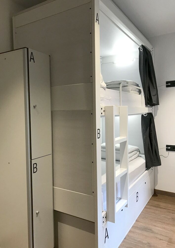 Hostal Airhostel Barcelona Aeropuerto