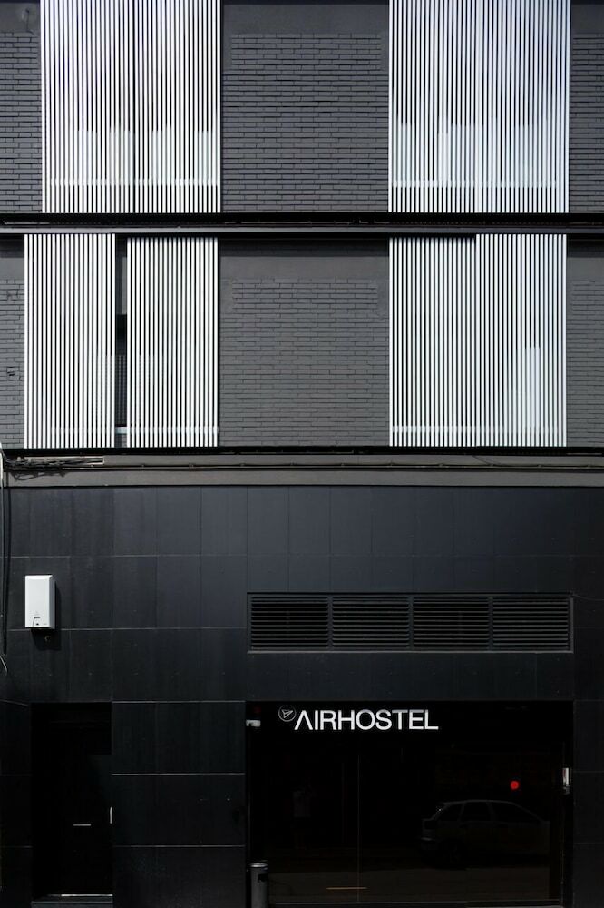 Hostal Airhostel Barcelona Aeropuerto