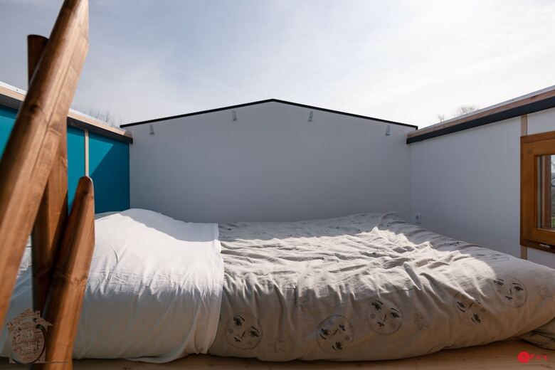 Hotel La T�te Dans Les �toiles