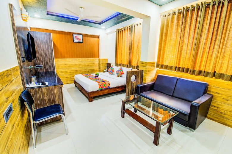 Fabhotel Hotel Kohinoor Plaza