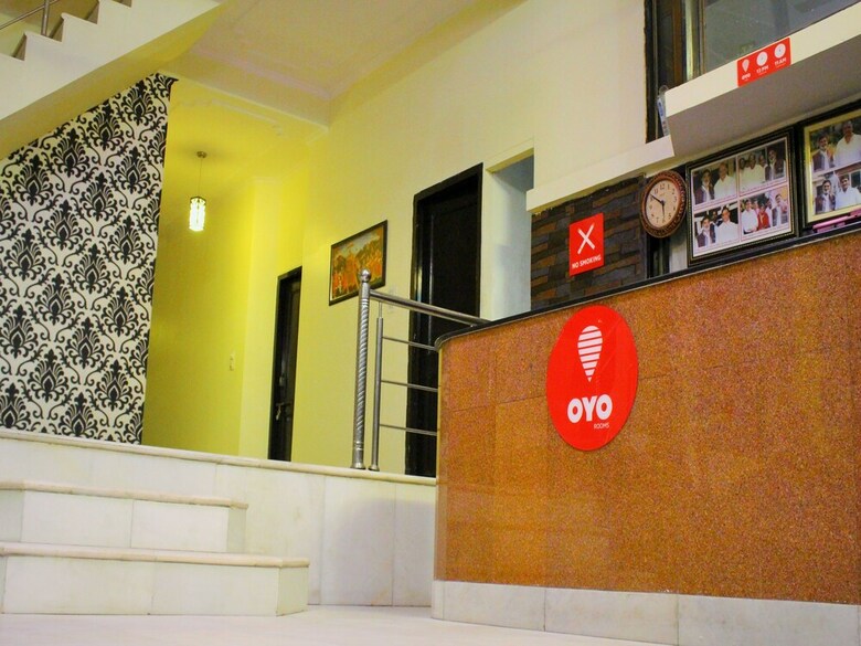 Oyo 3446 Hotel Sanjary Palace