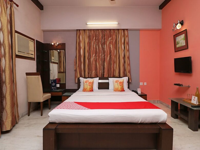Hotel Oyo 11920 Rishta Inn