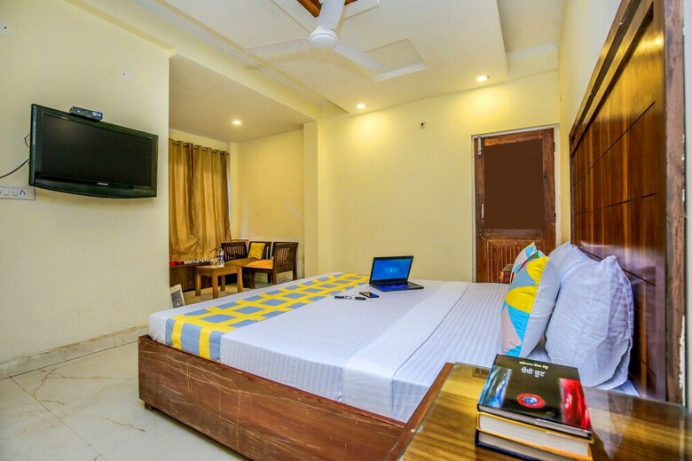 Oyo 12187 Home Luxury Studio Kasauli