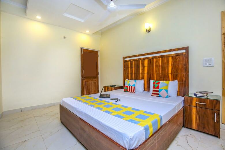 Oyo 12187 Home Luxury Studio Kasauli