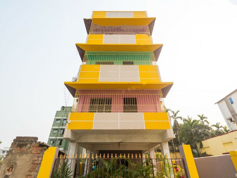 Hotel Oyo 11379 Jams Guest House