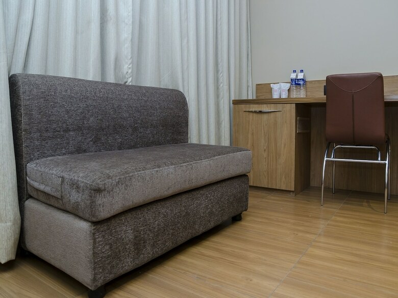 Hotel Oyo 11453 Radhe Palace