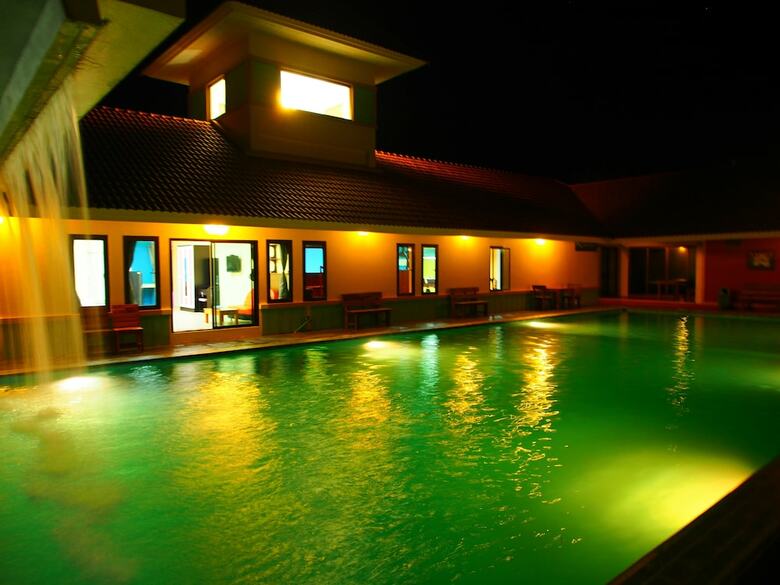 Hotel Baansuan Aiyara