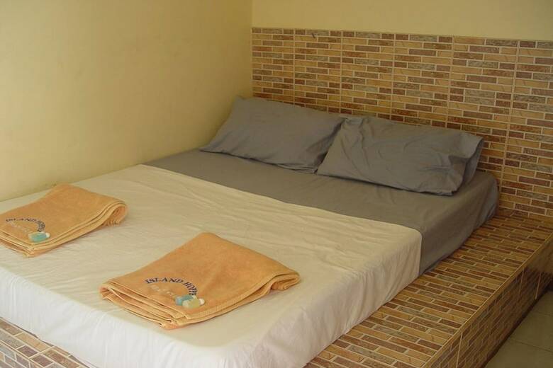 Hotel The White Pearl Beach Club