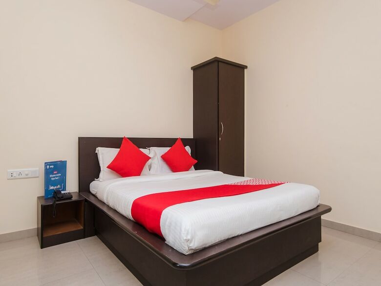 Hotel Oyo 11890 Farmhouse Residency