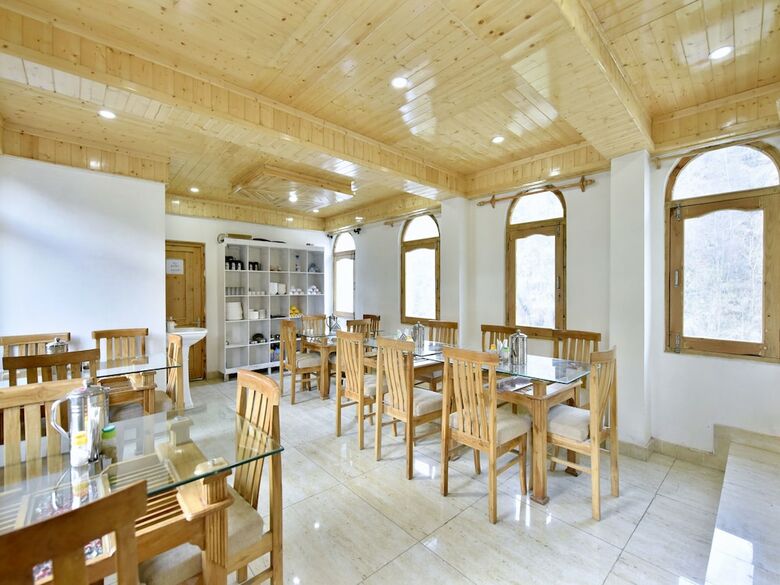 Hotel Oyo 12271 Avenue Manali