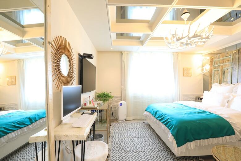 Boutique Hotel February Songjeong