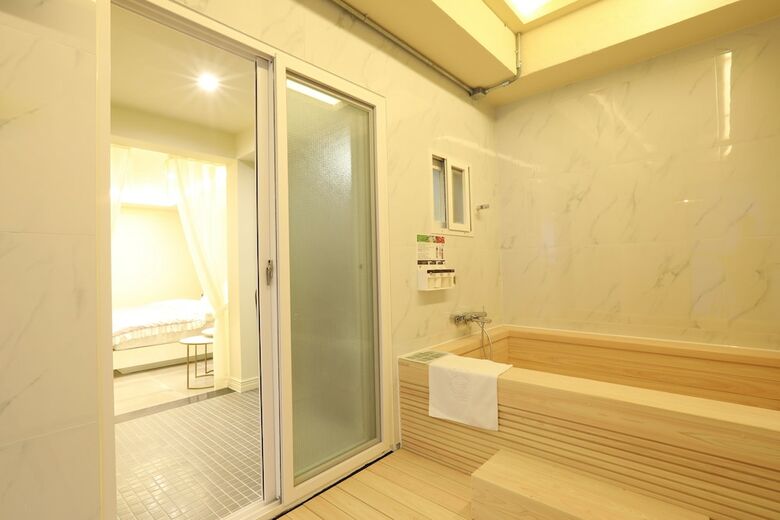 Boutique Hotel February Songjeong