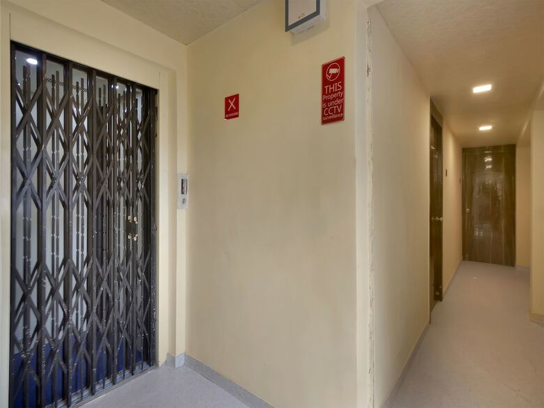 Oyo 11545 Hotel Gargi Executive