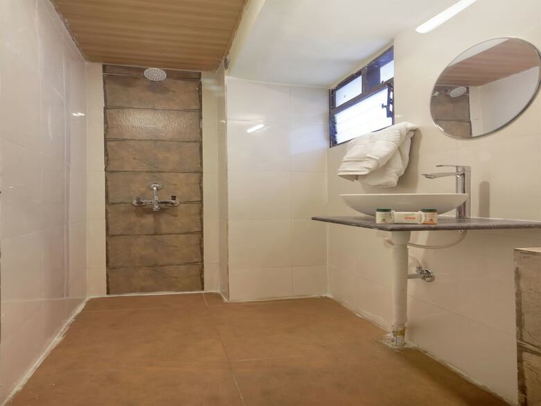 Oyo 11545 Hotel Gargi Executive