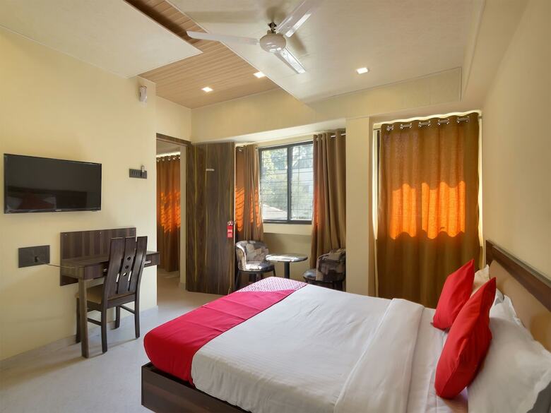 Oyo 11545 Hotel Gargi Executive