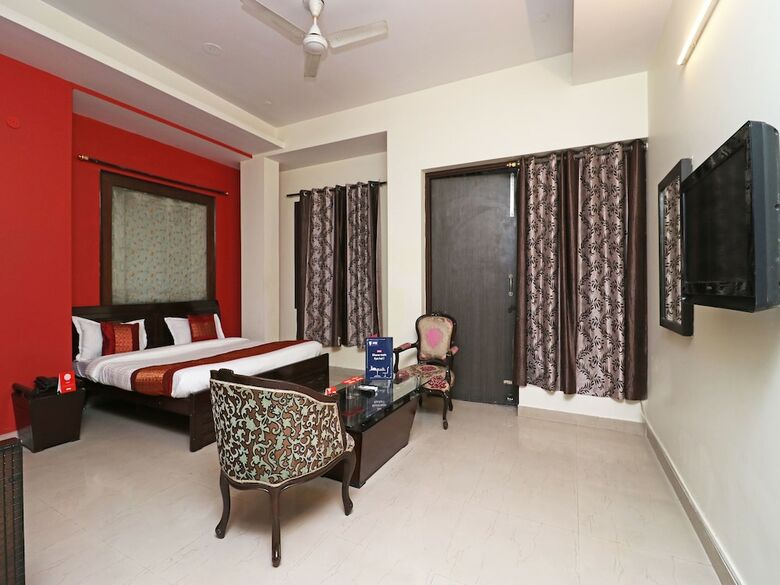 Hotel Oyo 11925 Krishna 26