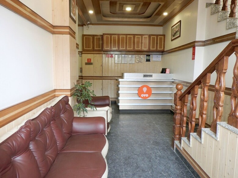 Oyo Flagship 8421 Hotel Seven Hills
