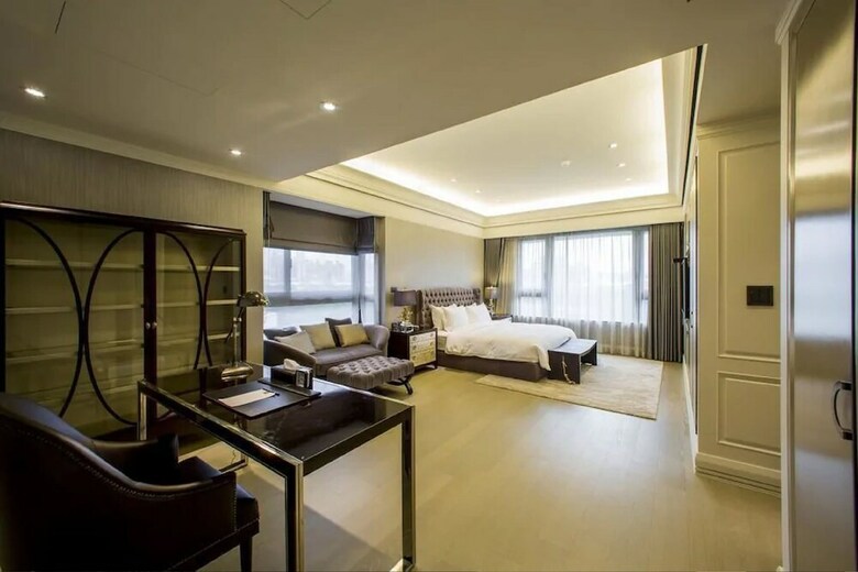 Apartamentos J Palace Residence