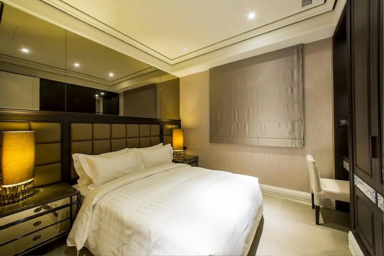 Apartamentos J Palace Residence