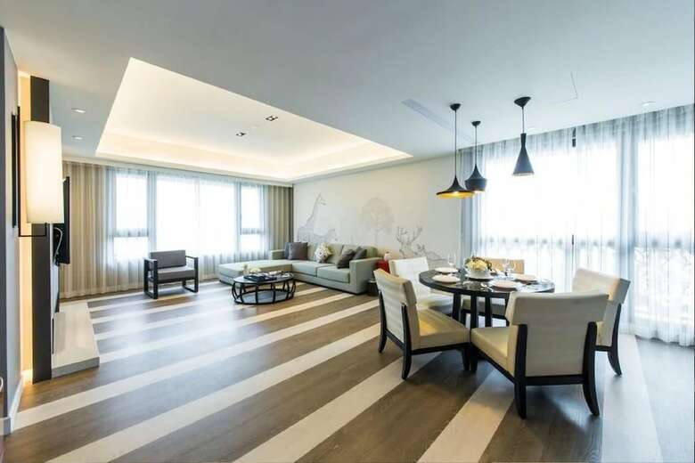 Apartamentos J Palace Residence