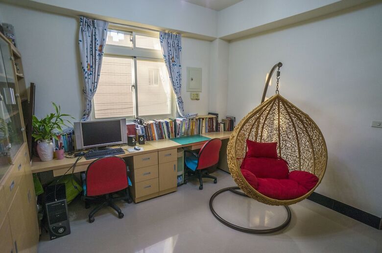 Bed & Breakfast Red Tomato Modern Branch
