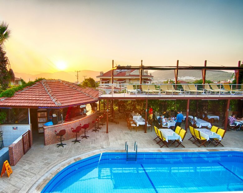 Grand Ruya Hotel