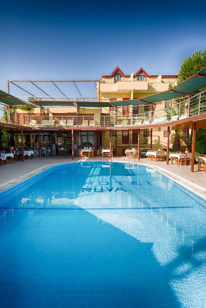 Grand Ruya Hotel