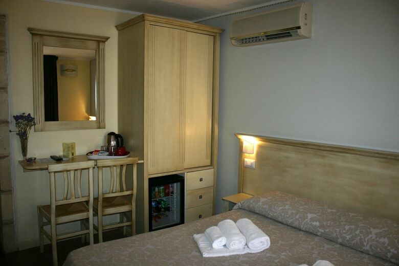 Bed & Breakfast Residenza Cardinale