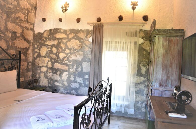 Hotel Mahzen Alacati - Adults Only