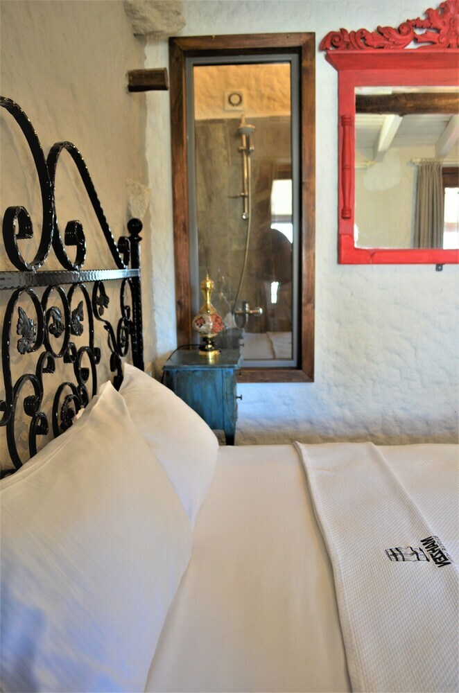 Hotel Mahzen Alacati - Adults Only