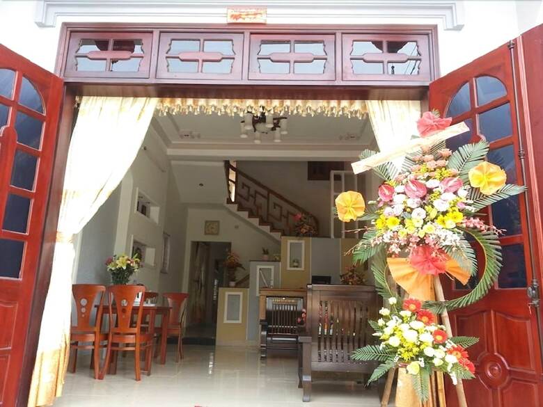 Hotel Blue Clouds Homestay